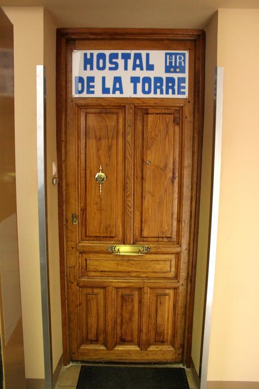 Hostal De La Torre Hostal Economico Valladolid Zewnętrze zdjęcie